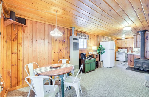 Hayward Cabina | Charming Cabin on Grindstone Lake