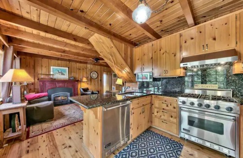 Tahoma Cabina | Charming cabin on the Lake!