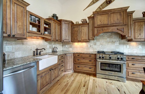 Breckenridge Cabina | Charming Cabin with Hot Tub & Stunning Views