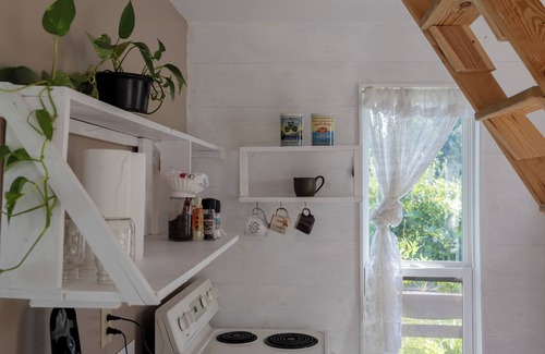 Decatur Cabina | Charming cabin with AC near Decatur