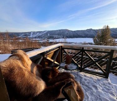 Hol Municipality Casa | Charming cabin with lovely views at Geilo