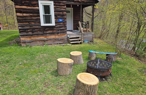 Shandaken Cabina | Charming cabin with WiFi and AC in scenic Shandaken