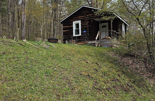 Shandaken Cabina | Charming cabin with WiFi and AC in scenic Shandaken