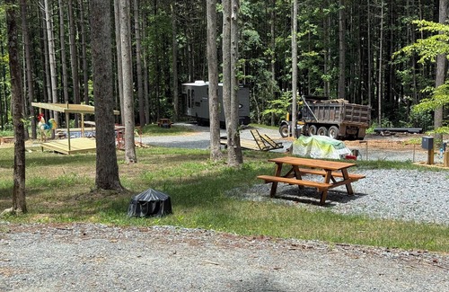 Penrose Alquiler De RV | Charming campground in Penrose perfect for outdoor enthusiasts