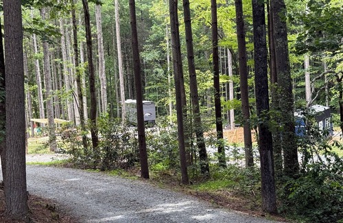 Penrose Alquiler De RV | Charming campground in Penrose perfect for outdoor enthusiasts