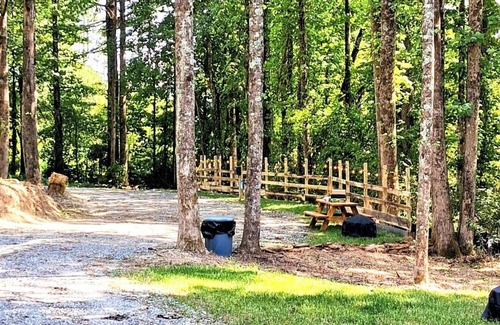 Penrose Alquiler De RV | Charming campground in Penrose perfect for outdoor enthusiasts
