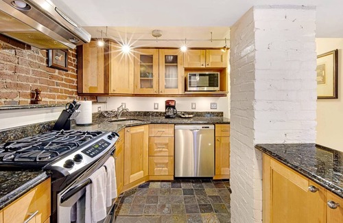 Stanton Park Apartamento | Ubicación ACE | Parejas Haven | Precioso edificio | TARIFAS NOCTURNAS O MENSUALES!