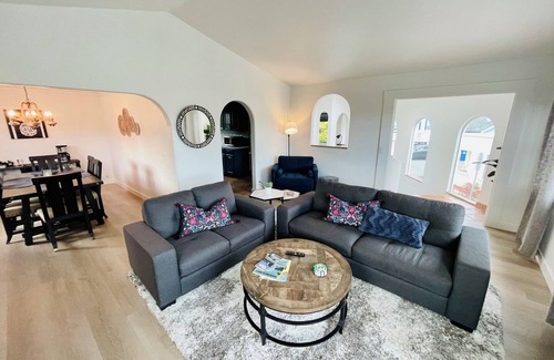 Capitola Casa | Charming Capitola Village Home