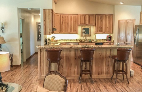 Junction Casa | Charming Casa Rio on the Johnson Fork of the Llano River