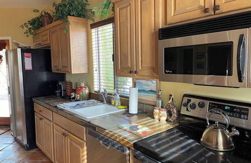 Maricopa County Cabaña | Charming Casita on a quiet western Ranch in a Cave Creek neighborhood.