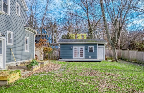 Catskill Cabaña | Charming Catskill Cottage