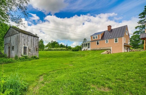 Cavendish Cabaña | Charming Cavendish Cottage: All-Season Retreat for fun and relaxation!