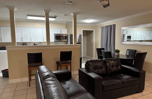 Midland Casa | Charming Cedar 3-bedroom house with AC in Midland