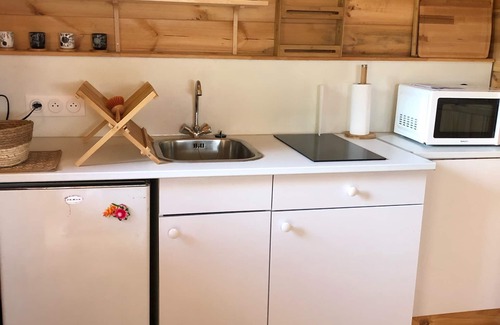 Cavaillon Chalet De Esquí | Charming chalet in the Luberon region Perfect comfort for two people