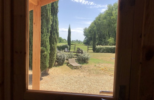 Cavaillon Chalet De Esquí | Charming chalet in the Luberon region Perfect comfort for two people