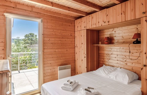 Gassin Chalet De Esquí | Charming chalet with AC in Gassin - Welkeys