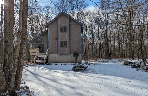 Gouldsboro Chalet De Esquí | Charming chalet with walking distance to Big Bass Lake