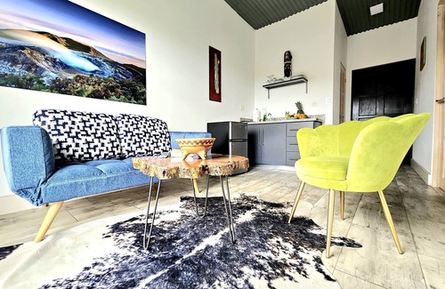 Poas Volcano National Park Chalet De Esquí | Charming chalet with WiFi in Poas. Great trails, and pools