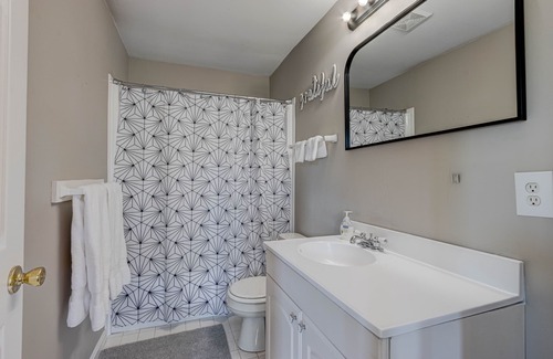 Federal Hill Casa | Charming Charlies is the best of Baltimore in Federal Hill!
