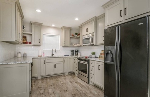 Dumas Casa | Charming Chelsea