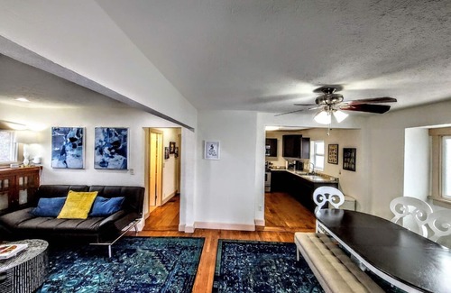 South Salt Lake Cabaña | Charming City Cottage - 3 King Beds! Fiber Wifi!