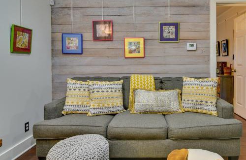 St. Johns Casa | Charming City Cottage about 8 Mi to Downtown Portland!