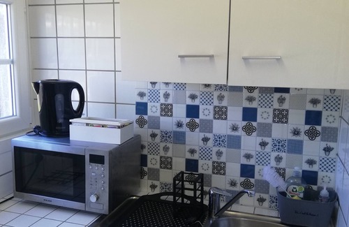Saint-Lon-les-Mines Cama Y Desayuno | Charming cottage for 10 people with garden, swimming pool and jacuzzi