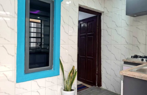 Somolu Apartamento | Charming Coastal Chic 1-bedroom apartment with WiFi, AC in Lagos