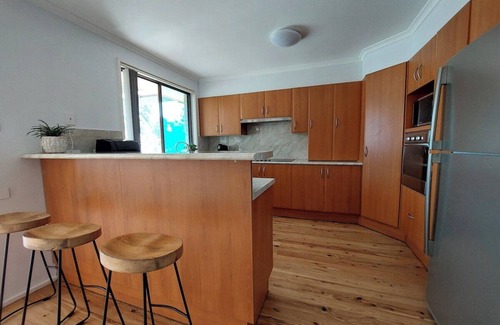 Vincentia Cabaña | Charming Coastal Cottage Retreat