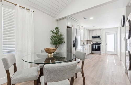 Edisto Island Casa | Charming coastal getaway just minutes from Edisto Beach! Enjoy a spacious home with a full kitchen, cozy living areas, and peaceful outdoor spaces. Perfect for families, couples, or friends seeking beach days, fishing, and relaxation.