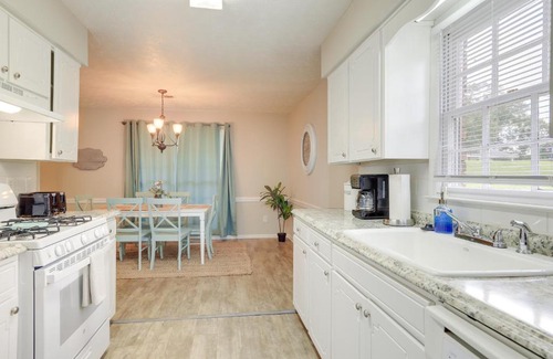 Fortson Casa | Charming Columbus Home with Yard - 10 Mi to Dtwn!