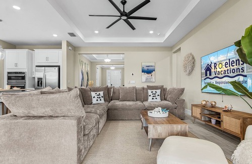 Burnt Store Casa | Charming, Comfort and Relaxation Await! - Casa Bella - Roelens