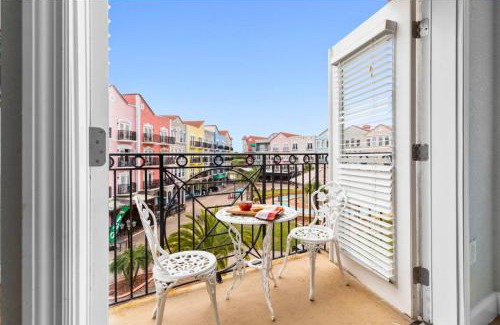 Palm Coast Apartamento | Charming Condo - European Vibe