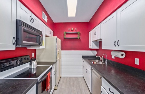 Mesa Grande Condominio | Charming Condo with Pool in Mesa near Tempe