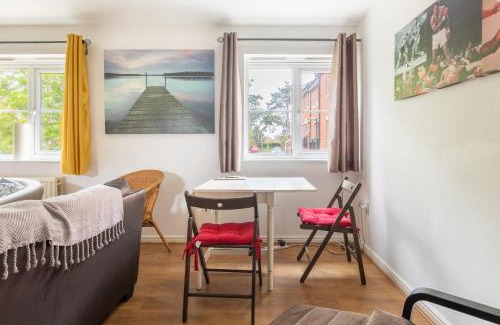 Staple Hill Apartamento | Charming Cosy Coach House in Fishponds Bristol