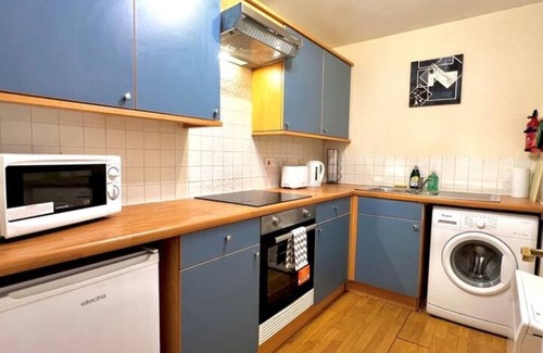 Paisley Apartamento | Charming, Cosy Escape with Quick Access to Glasgow