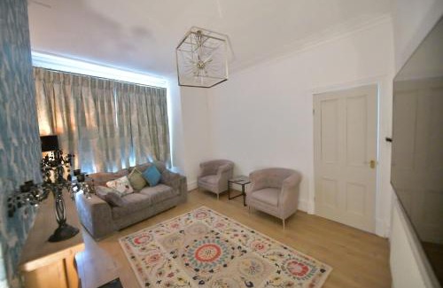 Offerton Park Casa | Charming & Cosy Home Stockport