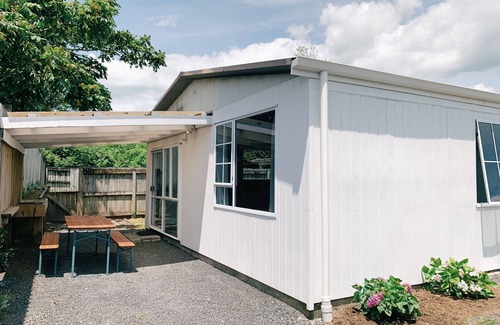 Waihi Cabaña | Charming cottage 10min to Waihi Beach