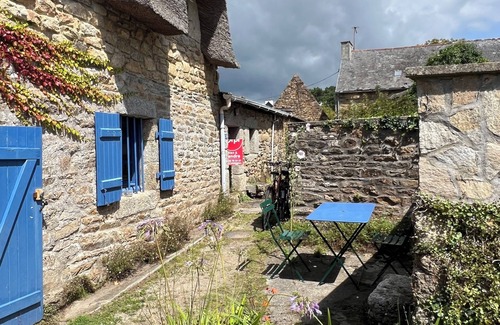 Nevez Casa | Charming cottage 500m from the sea. Fireplace. Ideal for large families