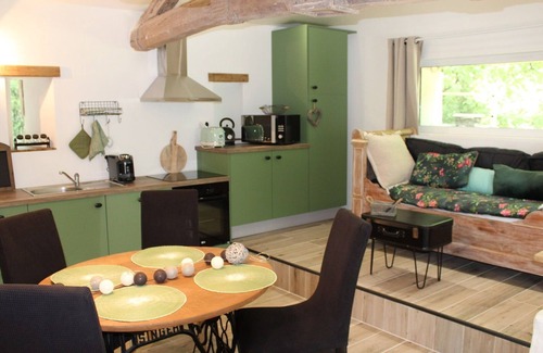 Sallertaine Cabaña | Escapada en la Naturaleza: Gîte con Jardín, Terraza y Masajes