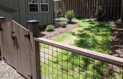 Brevard Cabaña | Cottage con Encanto en el centro