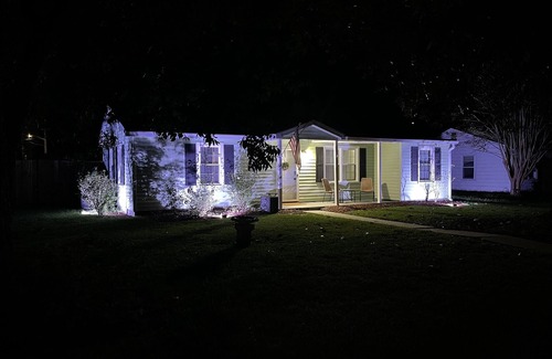 Port Wentworth Casa | Charming Cottage Firepit Close to DT SAV Gulf Stream Ports Enmarket Arena