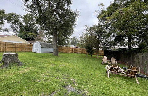Port Wentworth Casa | Charming Cottage Firepit Close to DT SAV Gulf Stream Ports Enmarket Arena