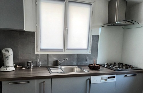 Les Farges Cabaña | CHARMING COTTAGE WITH TERRACE AND SWIMMING POOL 10 MIN FROM LASCAUX IV