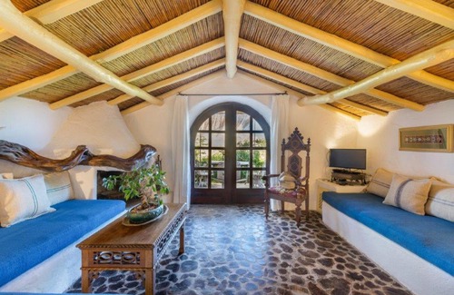 San Pantaleo Casa | Charming Cottage Il Glicine a San Pantaleo