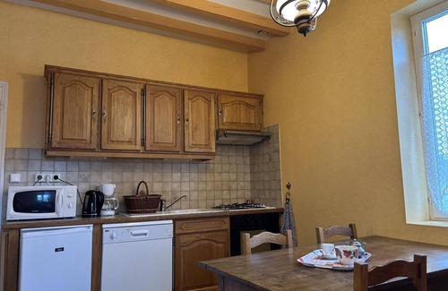 Aurouer Cabaña | Acogedora casa rural con jardín, chimenea y WiFi en la Sologne Bourbonnaise