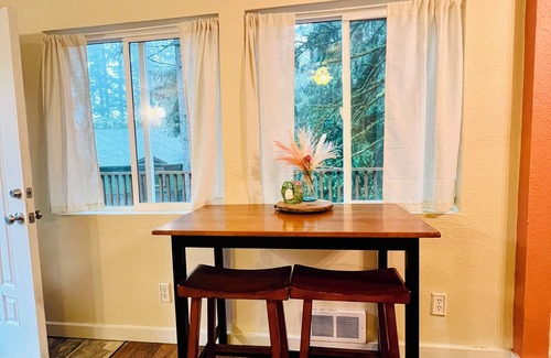 St. Helens Cabaña | Charming Cottage In Gorgeous St Helens Frog’s Hollow Is Family & Pet Friendly