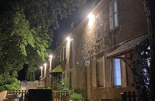 Souvigny Cabaña | Charming cottage in Souvigny, pets allowed