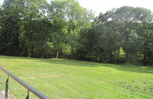 Goulien Cabaña | Encantadora casa de campo en el marco de un antiguo molino en el campo