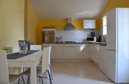 Ardillieres Casa | encantadora casa de campo cerca de La Rochelle, piscina de sal climatizada